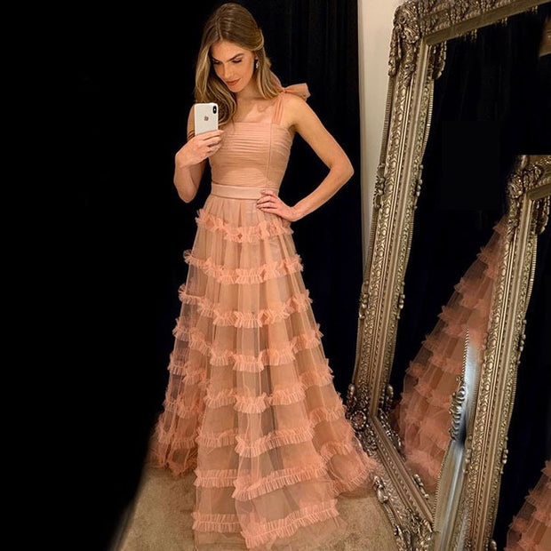 Sexy strapless sleeveless dress