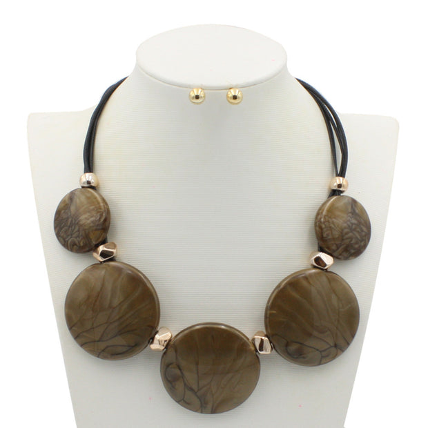 Disc Jewelry Necklace