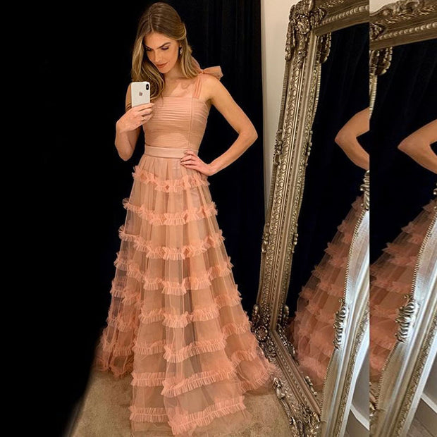 Sexy strapless sleeveless dress