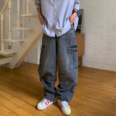 Straight Jeans